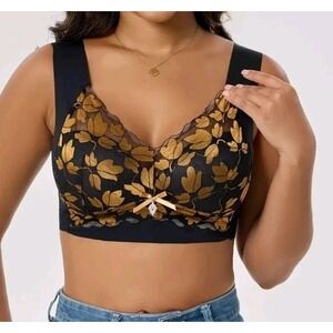 Senobra Pullover Seamless Smooth Back & Wide  Straps Bra Black/Gold, Small NWT